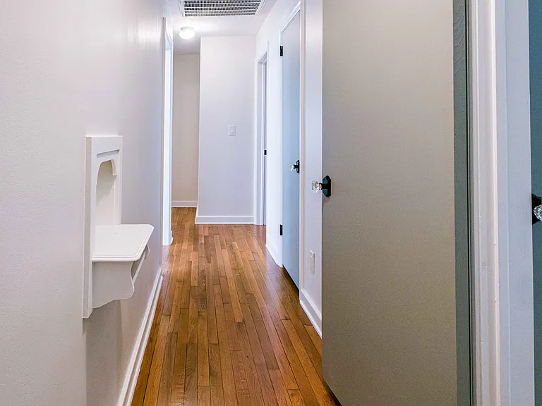 5604 Paulsen St — Photo 21