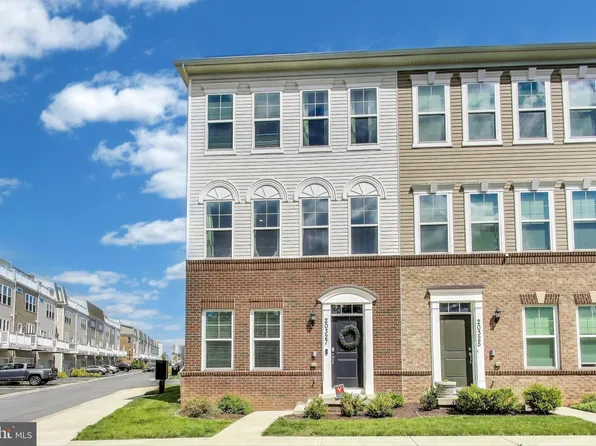 20327 Flying Boxcar Dr, Germantown, MD 20874