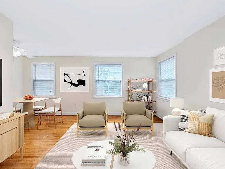 Woodside Place — Photo 6