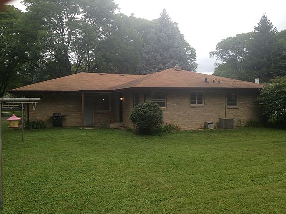 2nd image of 1716 Belmont Blvd