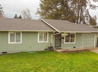 1011 S 8th St, Cottage Grove, OR 97424