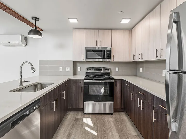 The Buckley at Lents — Photo 34