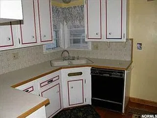 21251 Crystal Ave photo 1