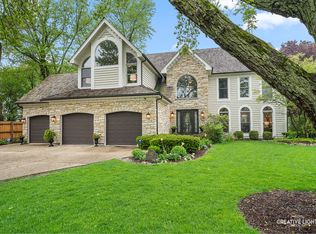 442 Stagecoach Ct, Glen Ellyn, IL 60137