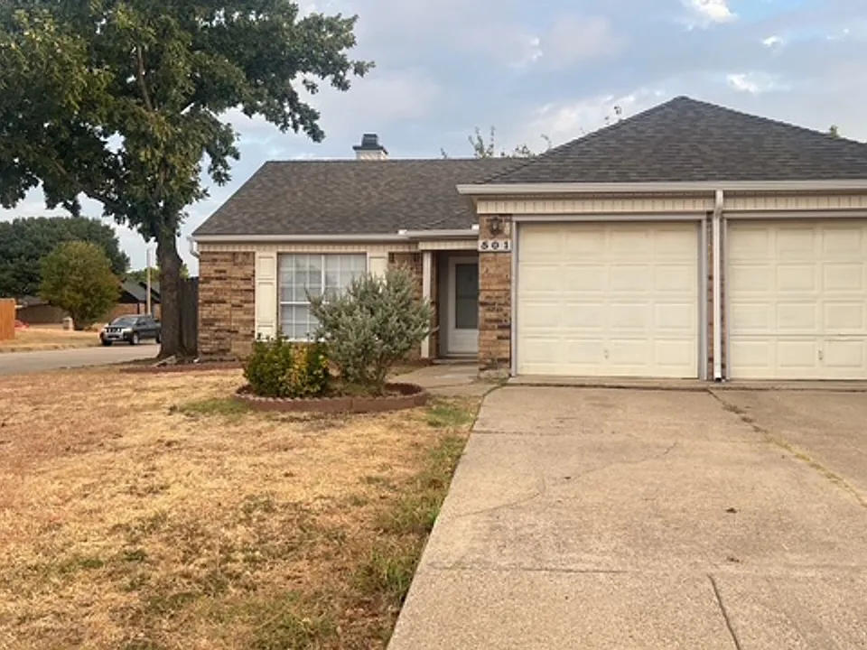 501 Lantana Dr
