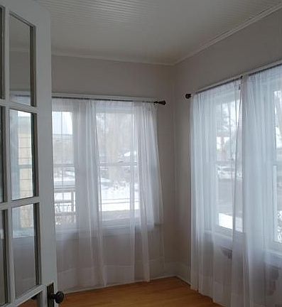 4th image of 320 Wyoming Ave