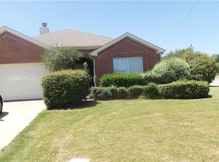 161 Hamilton Dr, Terrell, TX 75160
