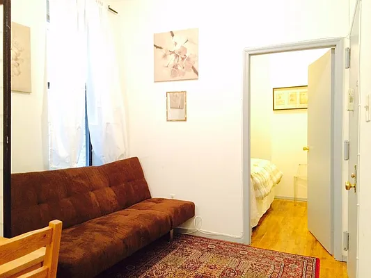 Rented by Uptown Flats LLC | media 37