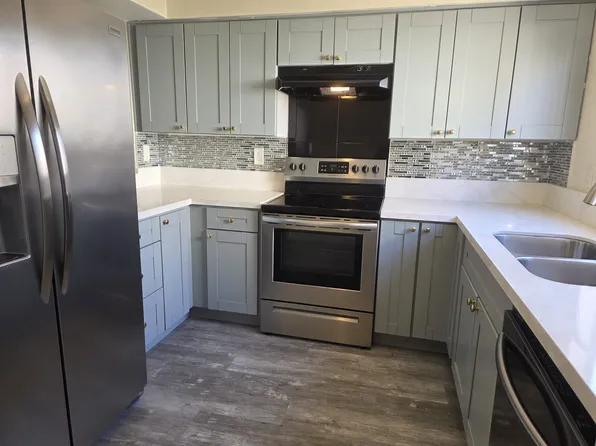 856 Shelsteve Ter, Vista, CA 92084