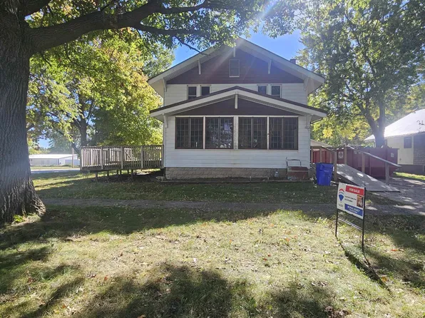 906 Irving St, Scranton, IA 51462