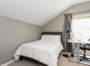 1525 W Montana St #3, Chicago, IL 60614