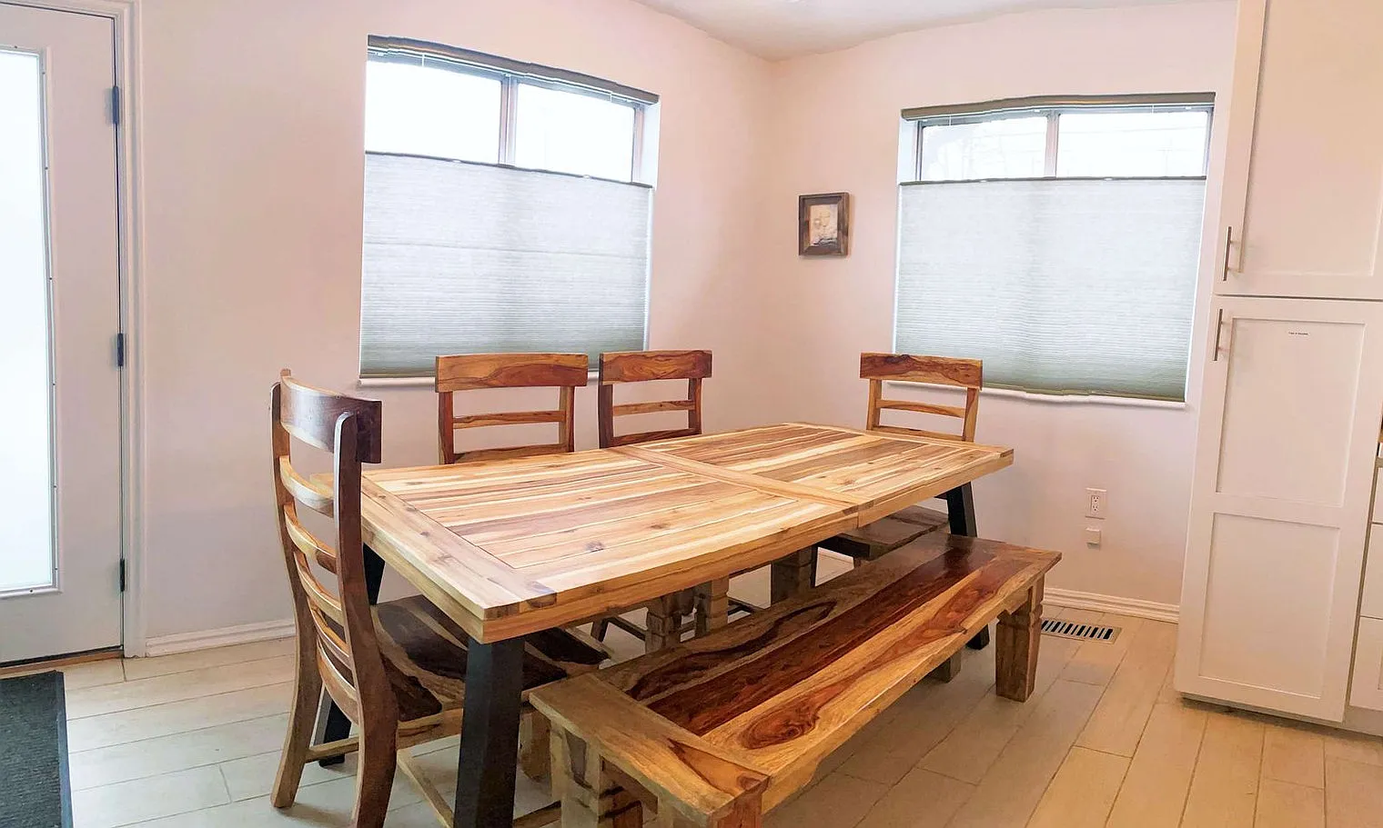 3 bed, 2.0 bath, 1689 sqft, $6,708 — Photo 4