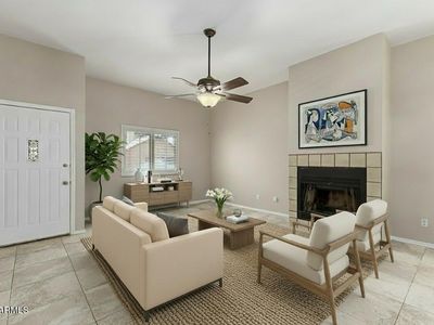 1002 E CHARLESTON Avenue, Phoenix, AZ, 85022