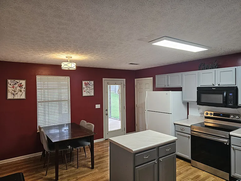 7248 Palermo Rd — Photo 4