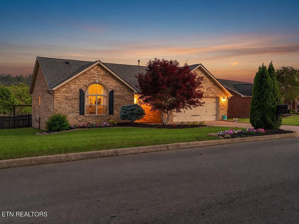 1st image of 7211 Anna Hulen Rd #4