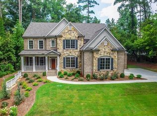 25 Wyndham Dr, Sandy Springs, GA 30328