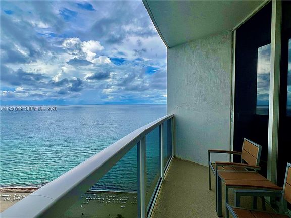 5th image of 18001 Collins Ave #2605