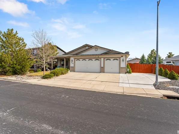 18324 Goose Lake Ct, Reno, NV 89508