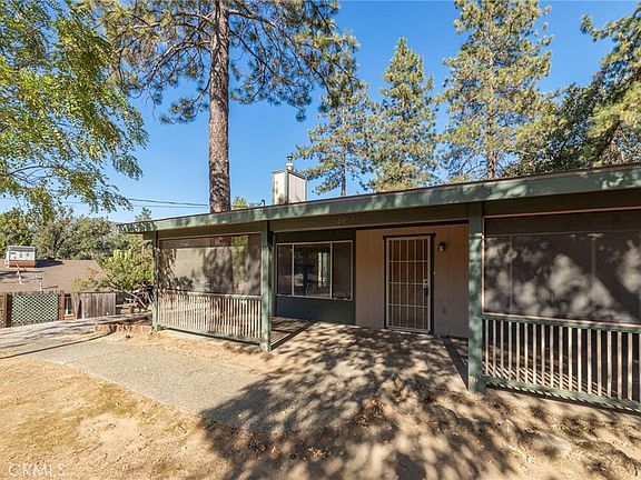 5th image of 49832 Pierce Dr