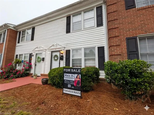 311 Salisbury St APT 58, Kernersville, NC 27284