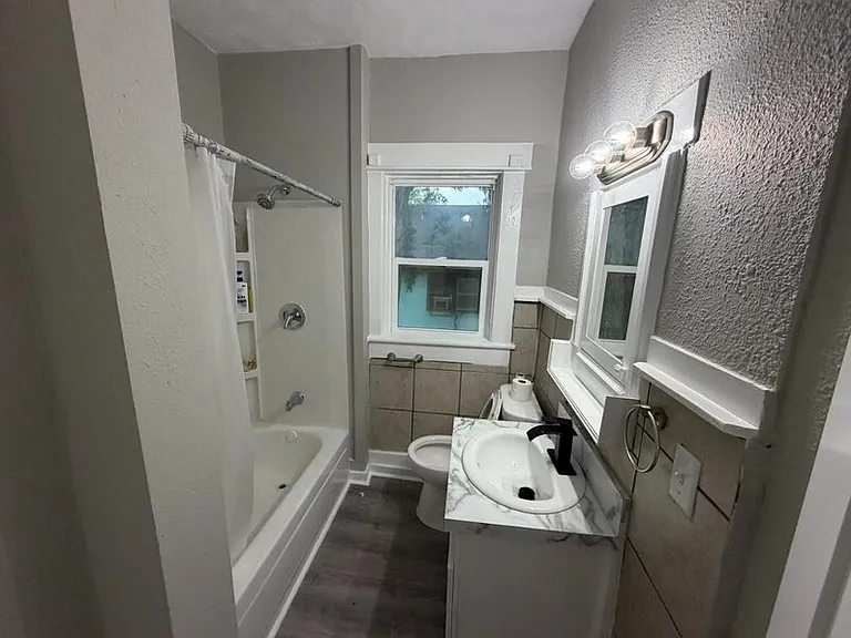 4851 Hillside St — Photo 3