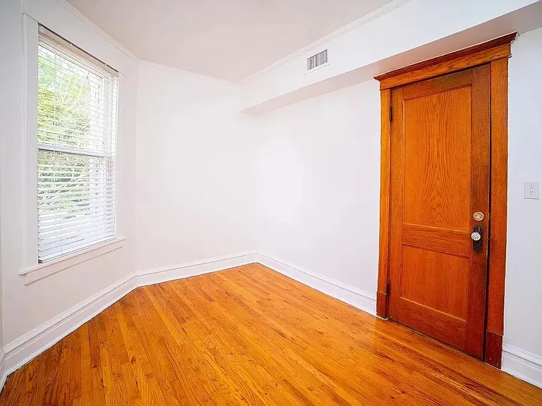 1438 N Central Park Ave #2 — Photo 13