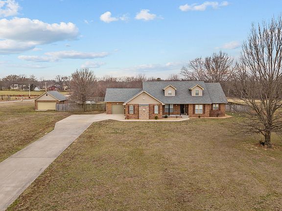 4th image of 4547 S 136th Road