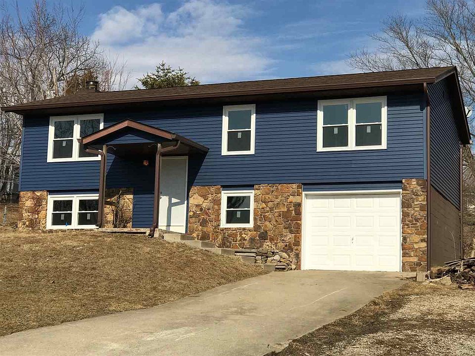 1st image of 450 N Kelli Dr