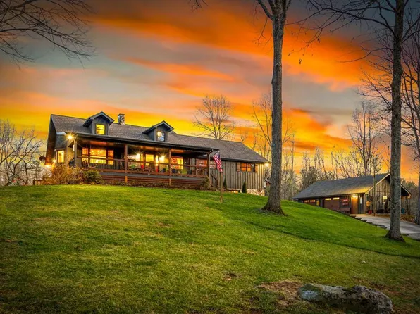 178 Arp Rd, Mineral Bluff, GA 30559