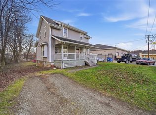 82 Dellenberger Ave, Akron, OH 44312