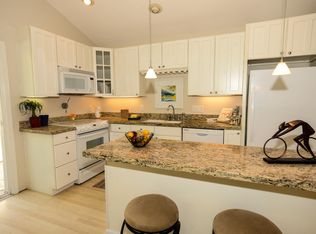 2222 Vista Grande St, Danville, CA 94526