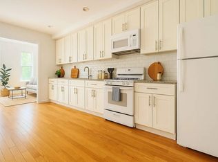 331 18th St #2A, Brooklyn, NY 11215