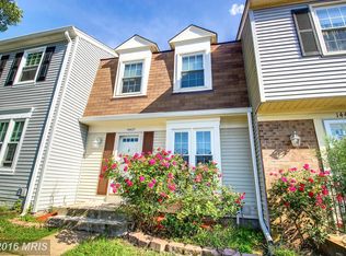 14427 Four Chimney Dr, Centreville, VA 20120