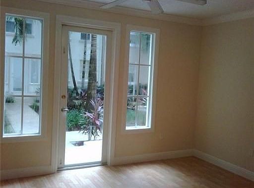 2nd image of 533 NE 3rd Ave APT 119