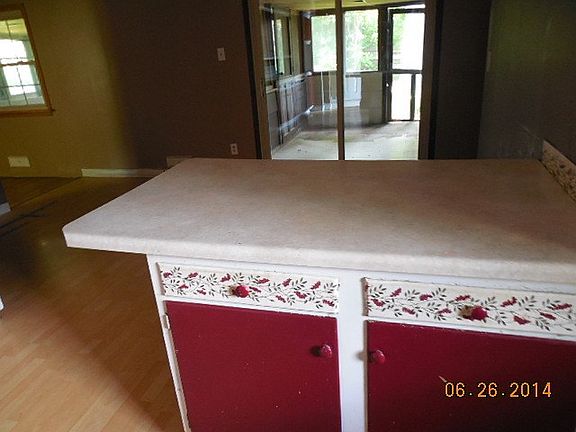 5th image of 5214 Illini Ct