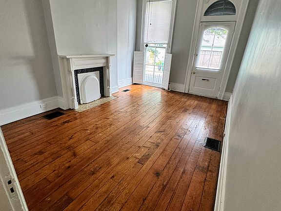 4th image of 1906 Baymiller St #1908