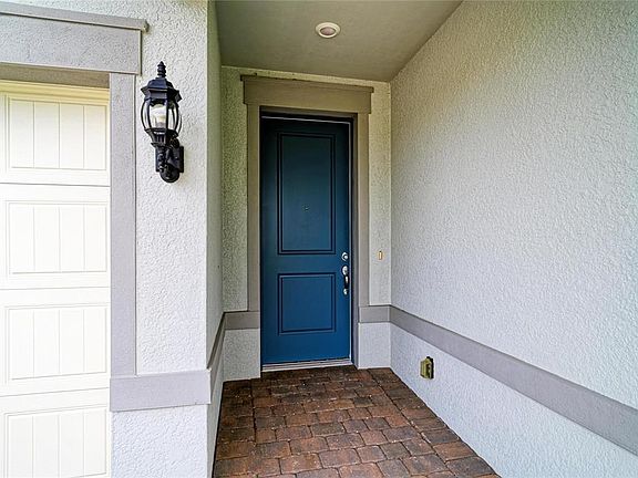 3rd image of 16341 HIDDEN OAK LOOP