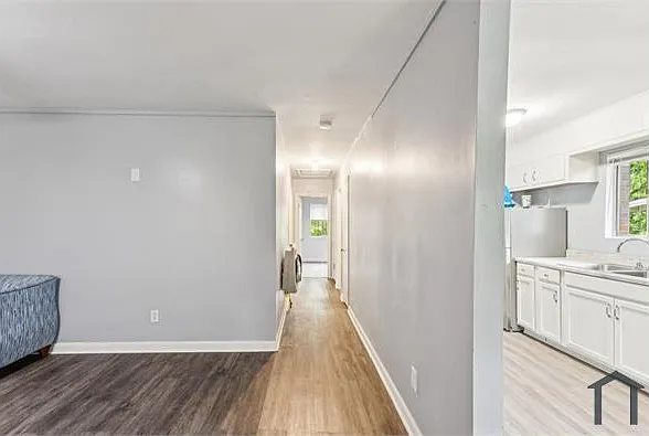 917 Court T — Photo 12