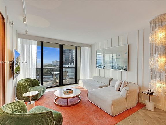 5th image of 2201 Collins Ave #1214