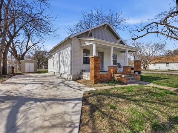 1815 S Hydraulic Ave, Wichita, KS 67211