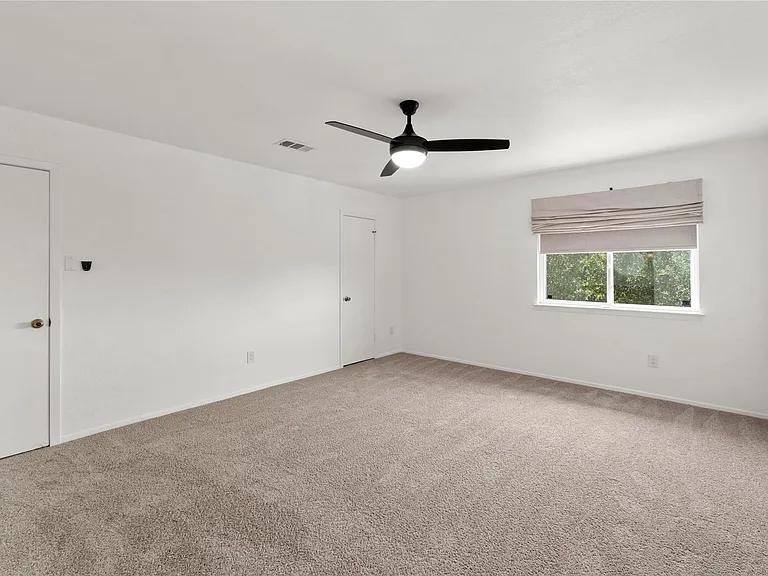 7602 Banpass Ln — Photo 22