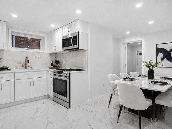 4th image of 263 Quincy Avenue