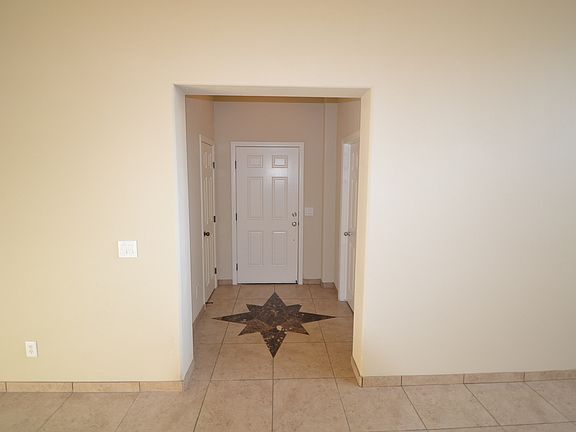 3rd image of 3585 Casa Corona Ave