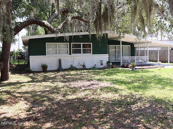 5th image of 804 N PINE Avenue
