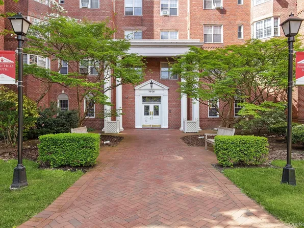 7636 113th Street #6M, Forest Hills, NY 11375