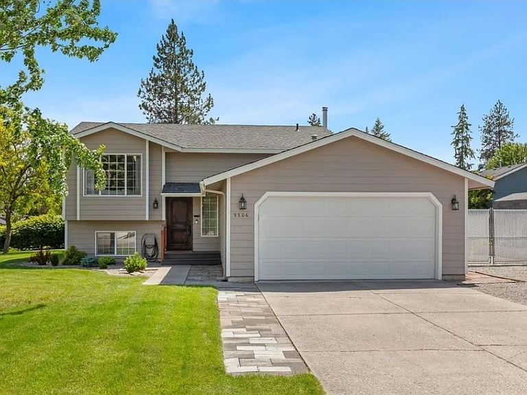 9706 N Ptarmigan Dr — Photo 1