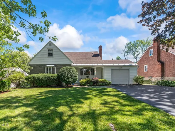 1461 Grenoside Avenue, Schenectady, NY 12308