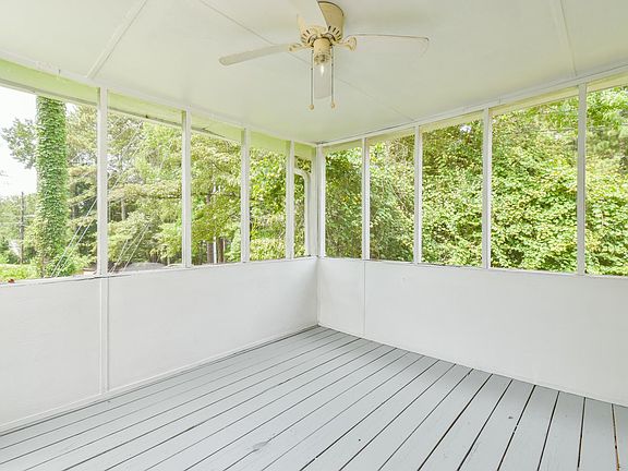 4th image of 6289 Phillips Creek Dr