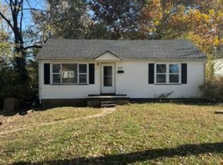 2928 Old Hanley Rd, Saint Louis, MO 63114