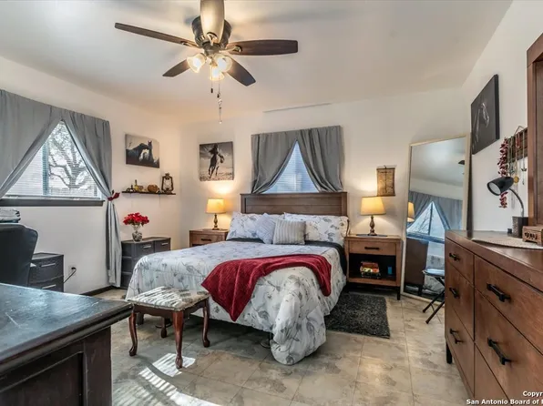 4834 Casa Bello, San Antonio, TX 78233